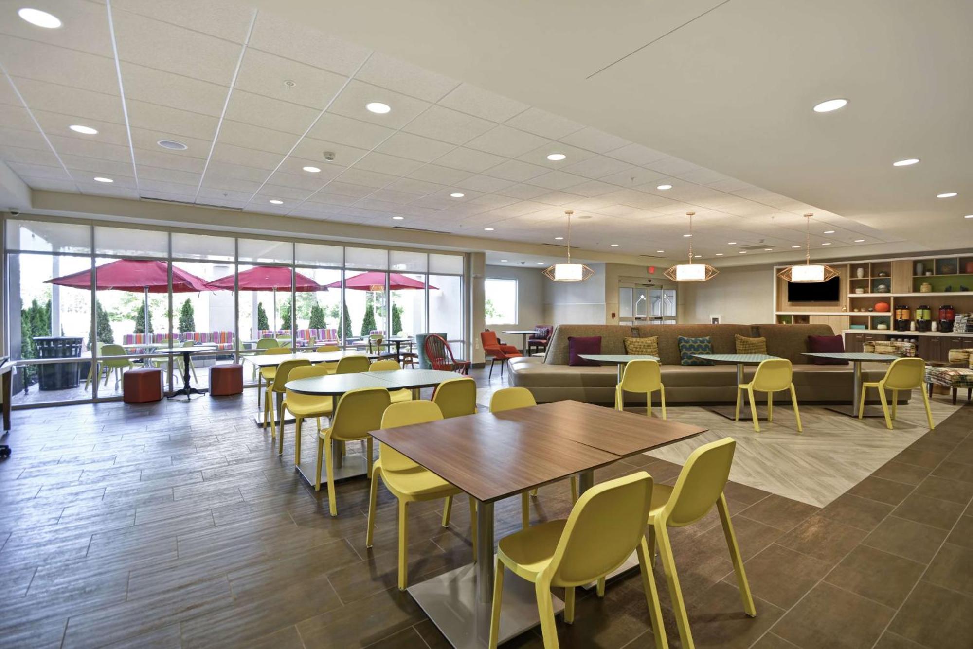 Home2 Suites By Hilton Queensbury Lake George Exteriér fotografie