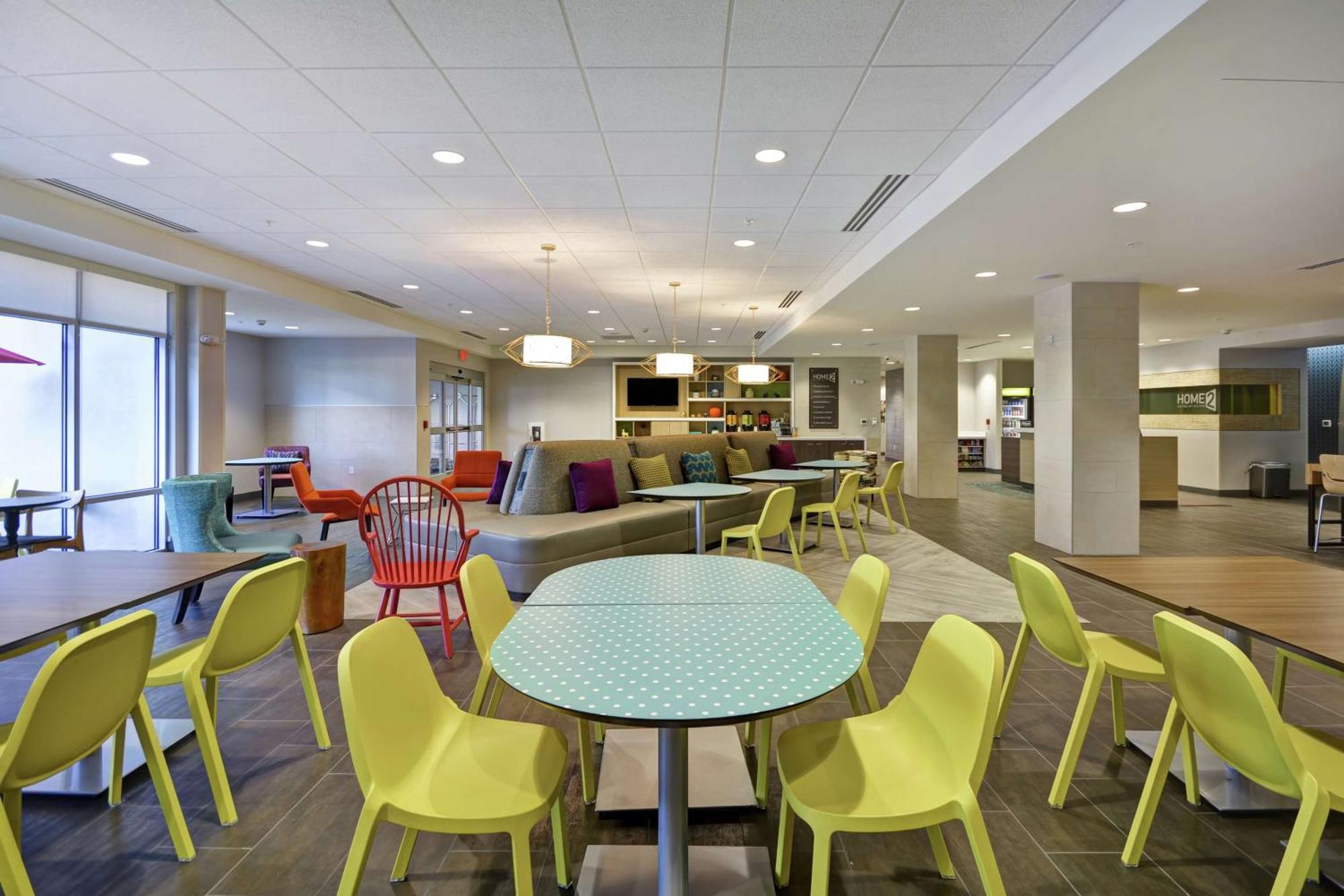 Home2 Suites By Hilton Queensbury Lake George Exteriér fotografie