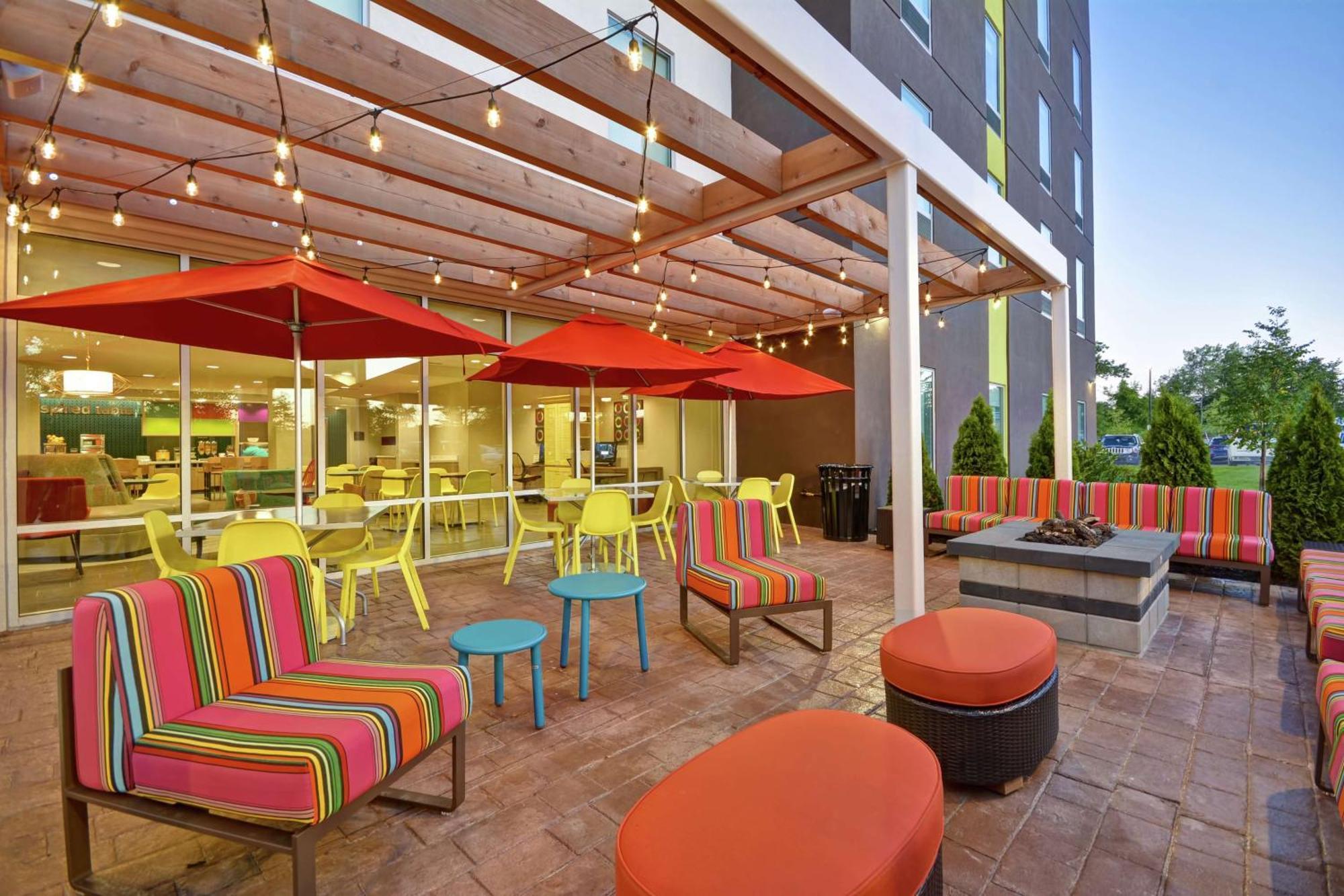 Home2 Suites By Hilton Queensbury Lake George Exteriér fotografie