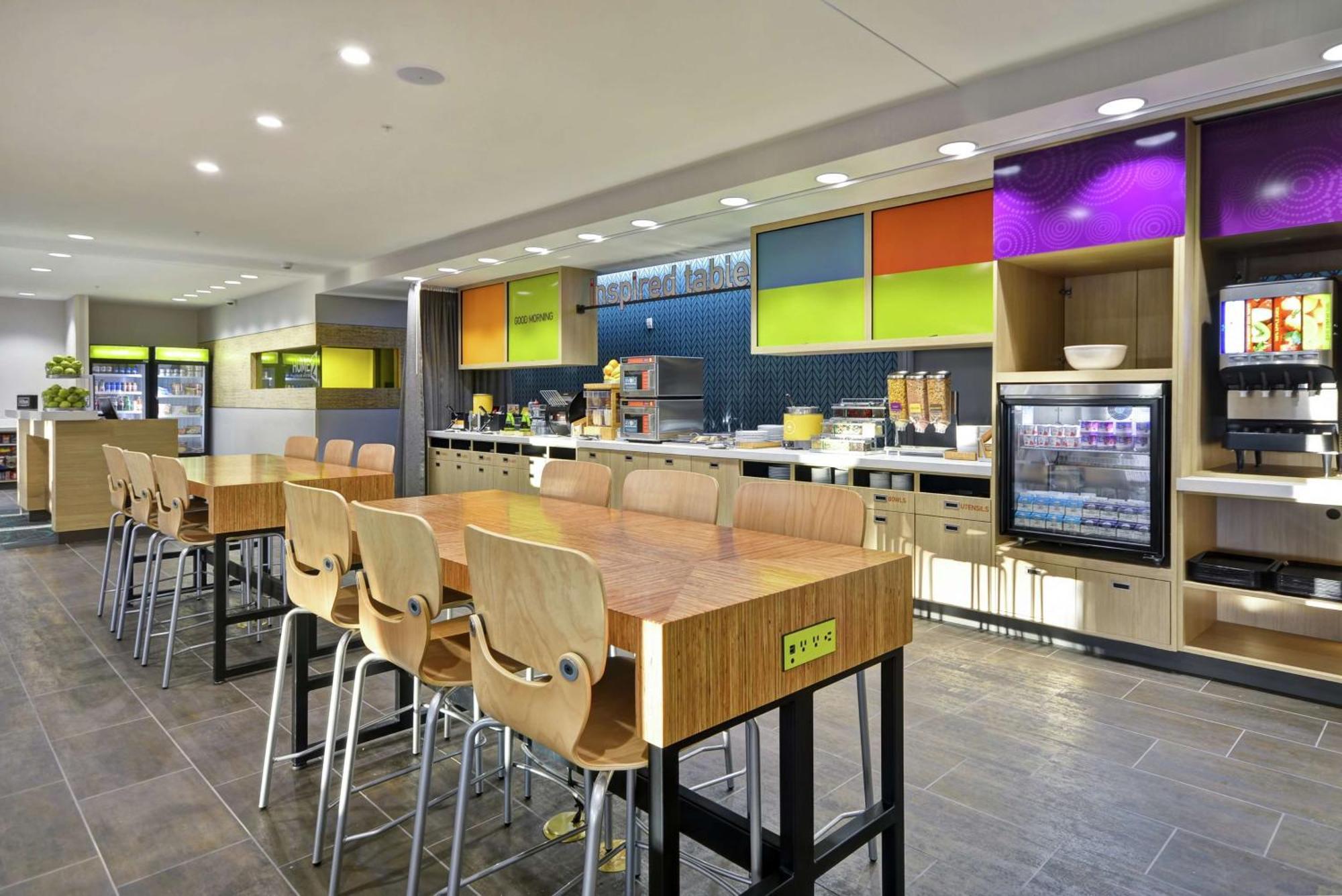 Home2 Suites By Hilton Queensbury Lake George Exteriér fotografie
